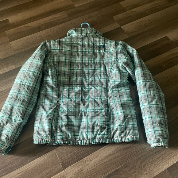 Like new The North face winter jacket - Picture 4 of 5